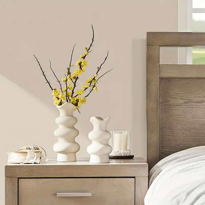 2pcs Ceramic Off White Round Vase - Urban Lifestyle Furniture Trading LLC