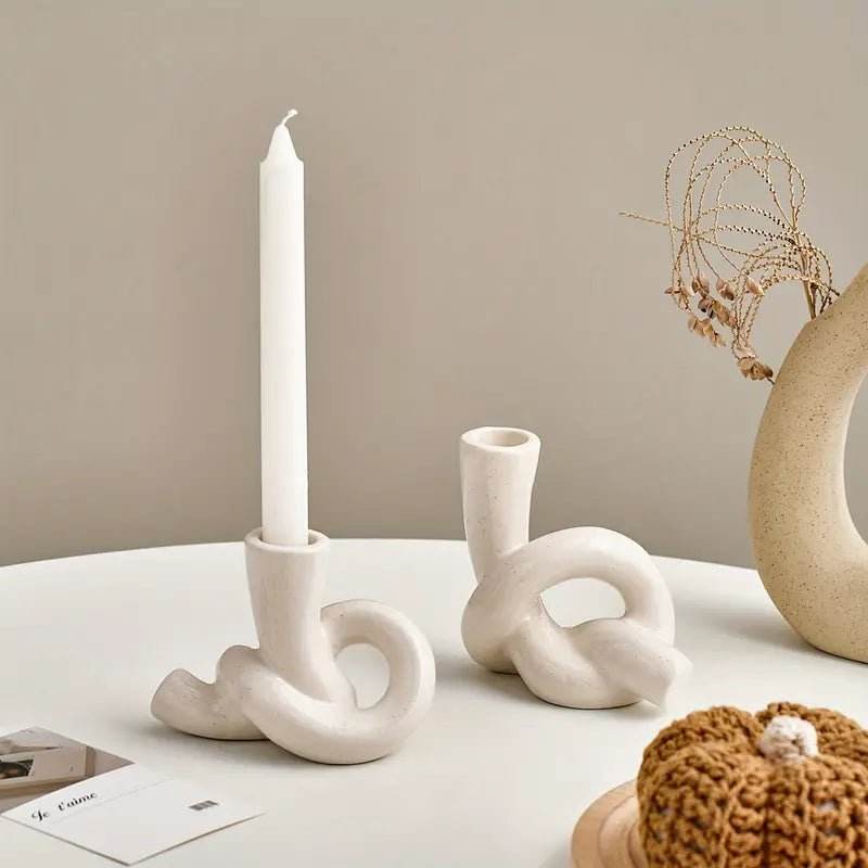 2pcs/set Ceramic Knot Shape Candle Holder - Urban Lifestyle Furniture