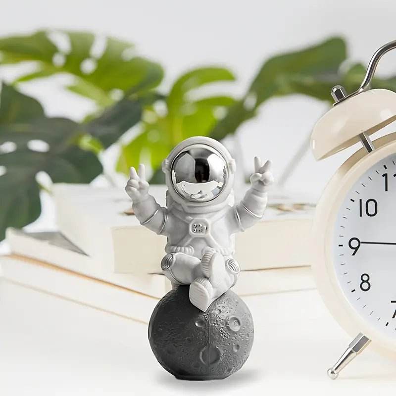 Modern Astronaut Figurine - Space-Themed Desk Decor with Golden Helmet & Marble Base - Urban Lifestyle Furniture