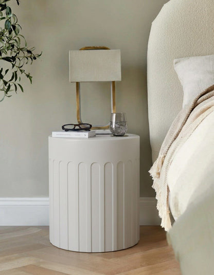 Arch White Side Table - Urban Lifestyle Furniture